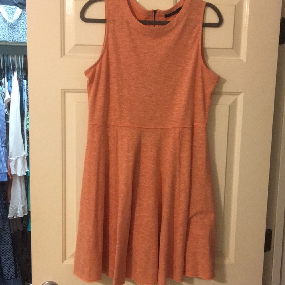 Sleeveless peach dress